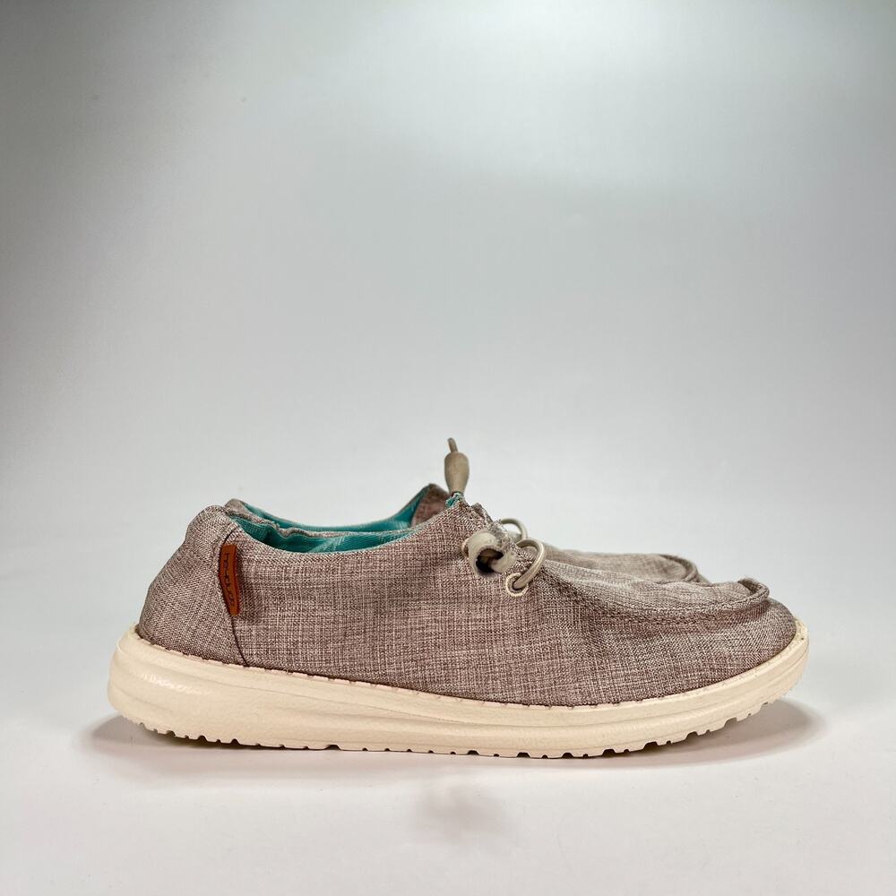 Hey Dude Wendy Chambray Beige Moccasin Flats Loafers Women's Size US 6.5 EU 37
